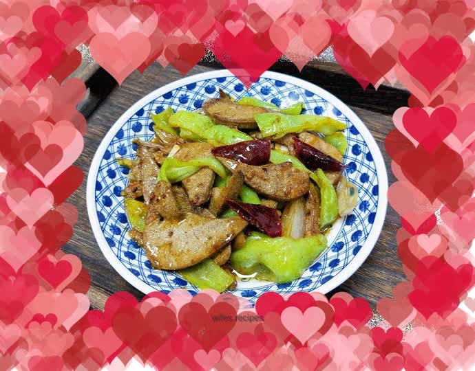 Fried pork liver with green pepper