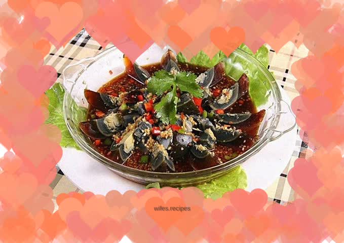 Chili Sauce Cold Preserved Egg