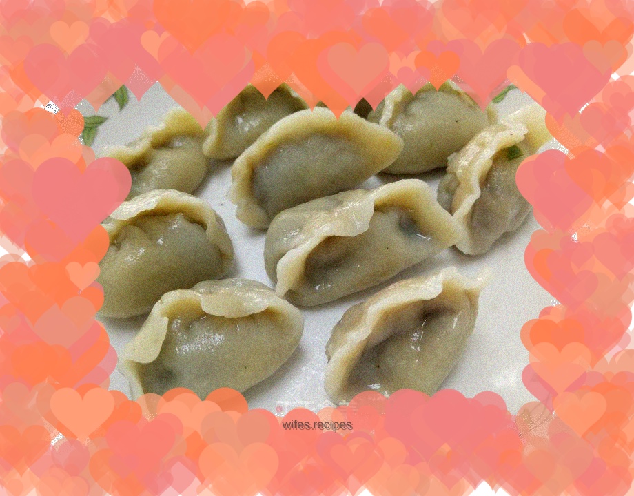 Dumplings stuffed with chives and pork