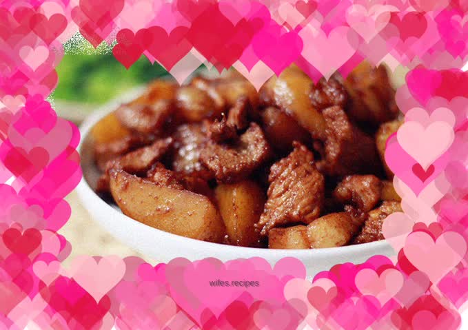 Braised pork with potatoes + stir-fried vegetables