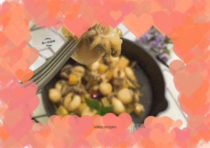 Cuttlefish braised with potatoes