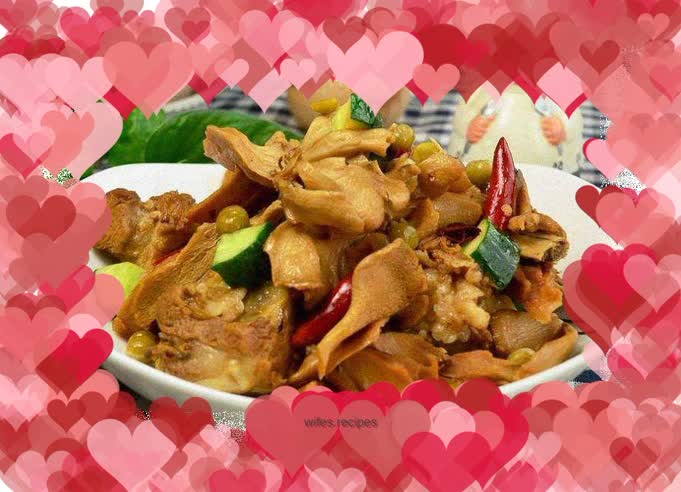 Braised Pork Ribs with Maitake Flowers