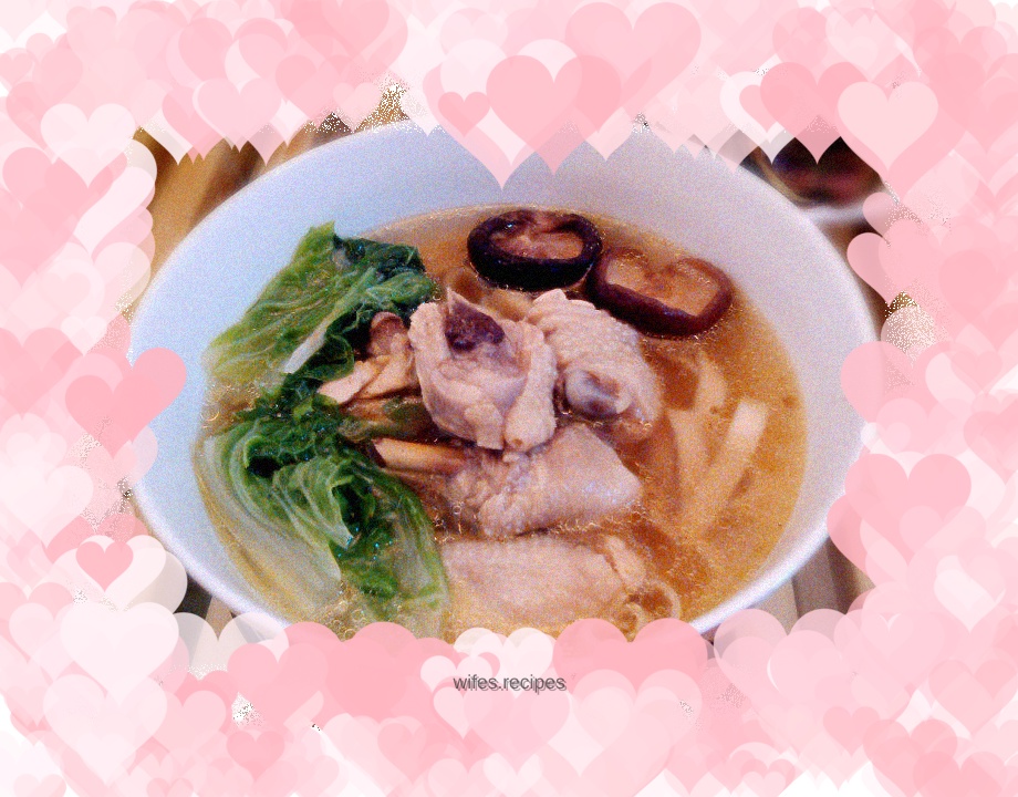 Mushroom Chicken Noodle Soup