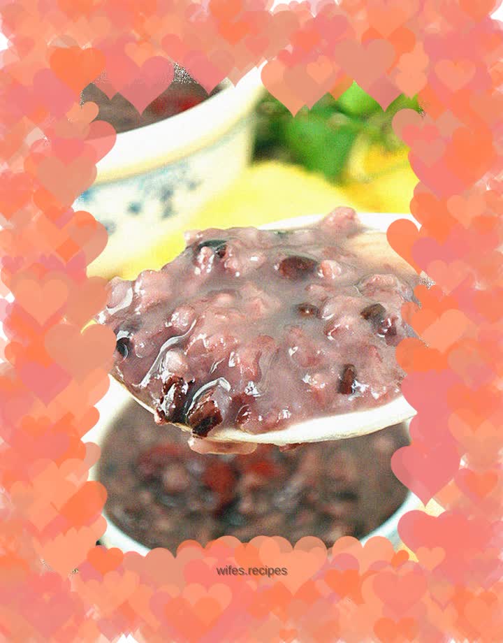 Blood-enhancing black rice and red date porridge