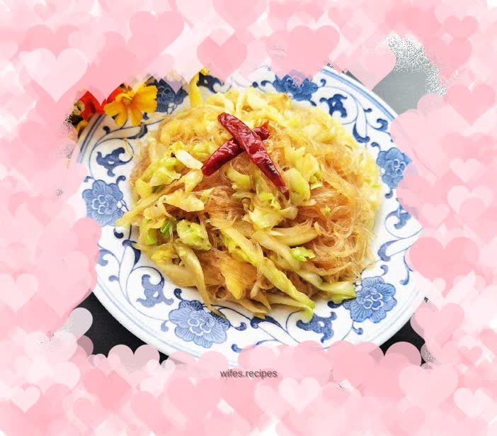 Fried Vermicelli with Cabbage