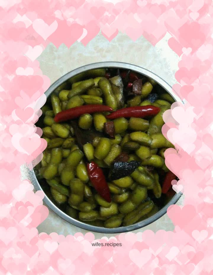 Spiced edamame
