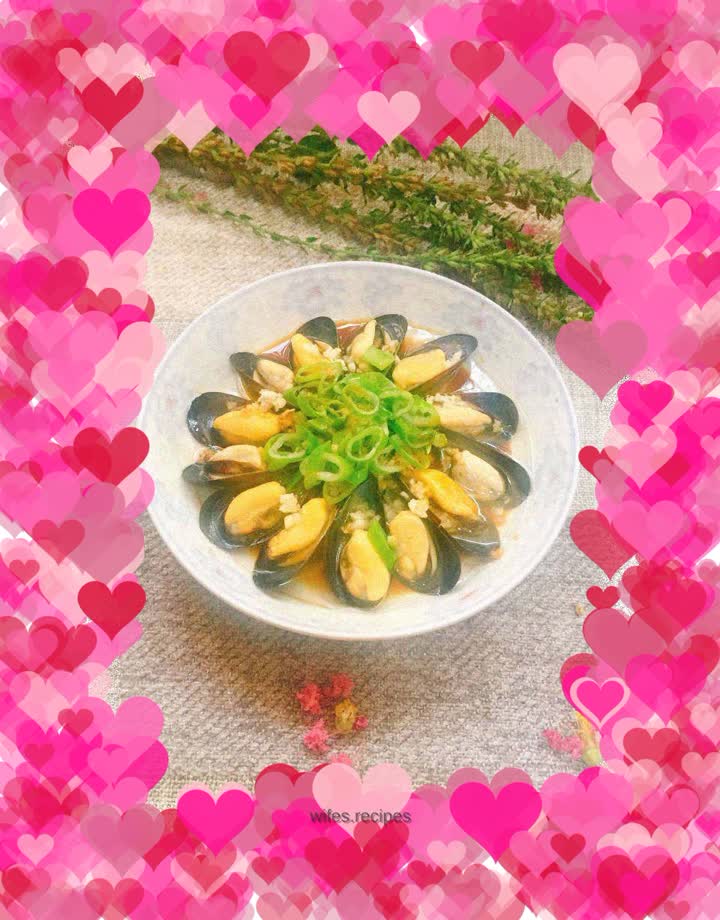 Mussels with scallion oil