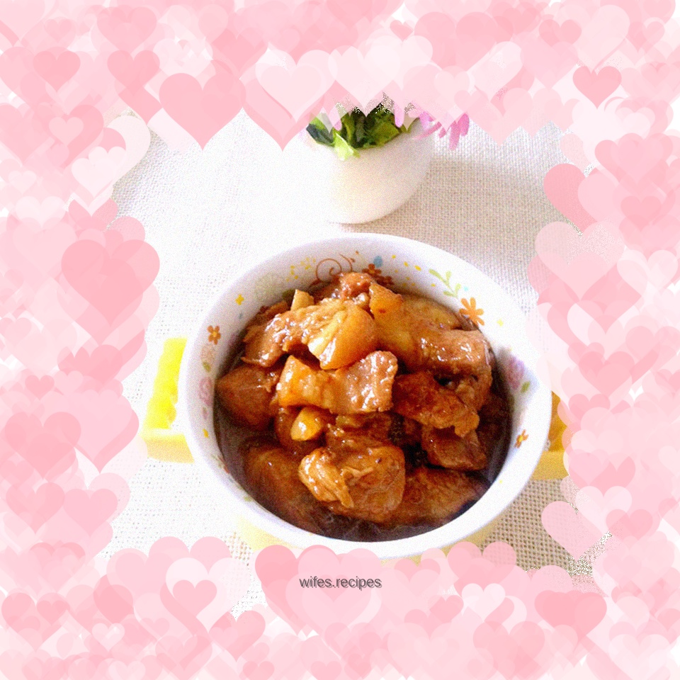 Braised pork trotters with fermented bean curd