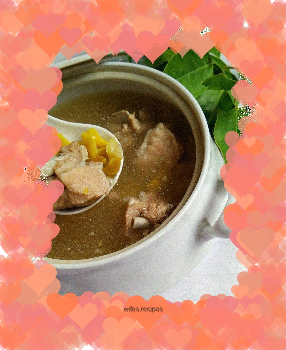 Chestnut stewed pork ribs soup