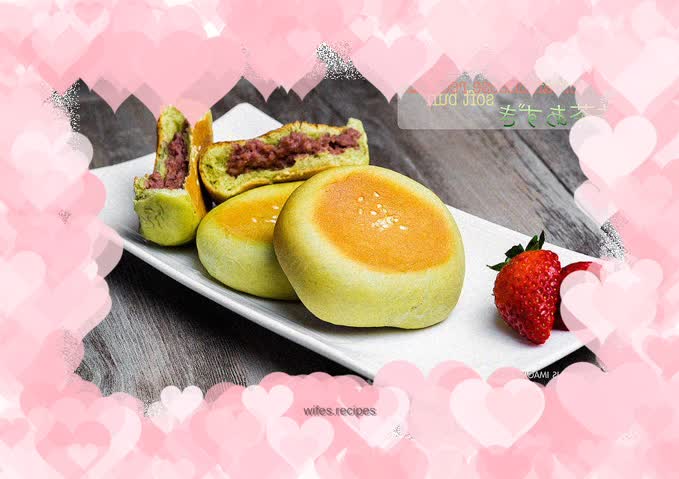 Milky matcha red bean buns (hand-kneaded version)