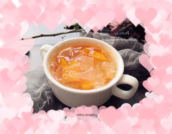 Papaya and Tremella Soup