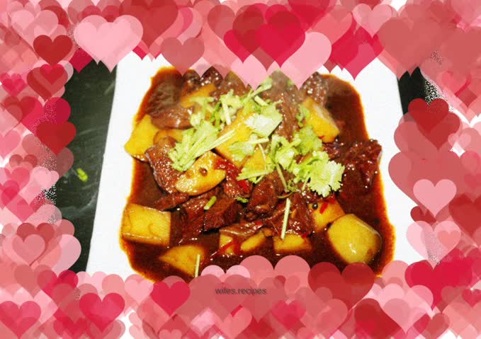 Beef braised with potatoes
