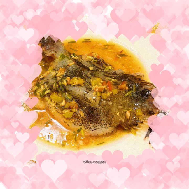 Steamed sea cucumber spots