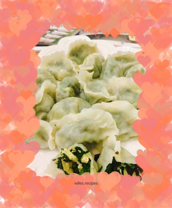 Chinese cabbage and egg dumplings