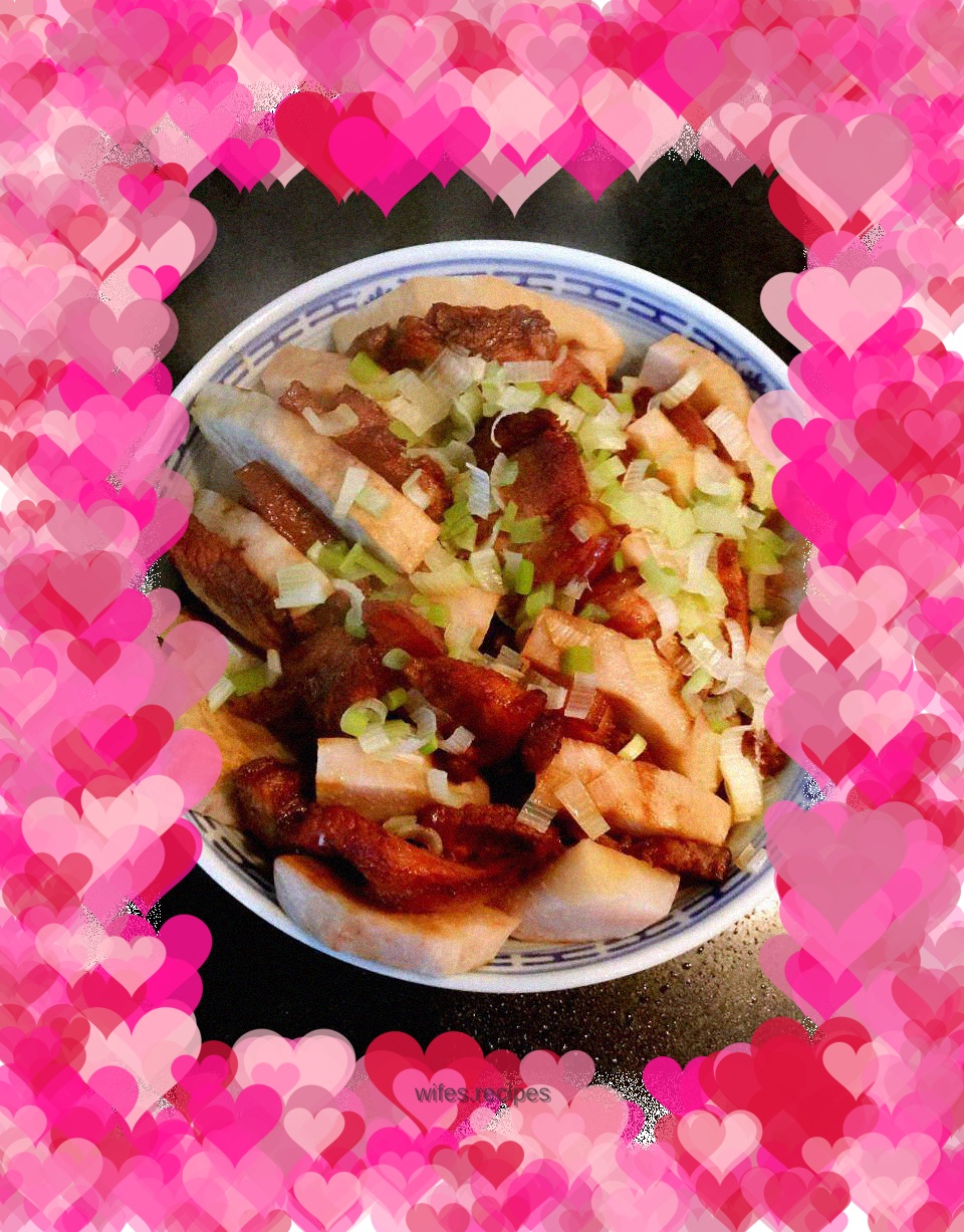 Cannonball Taro Braised Pork Belly