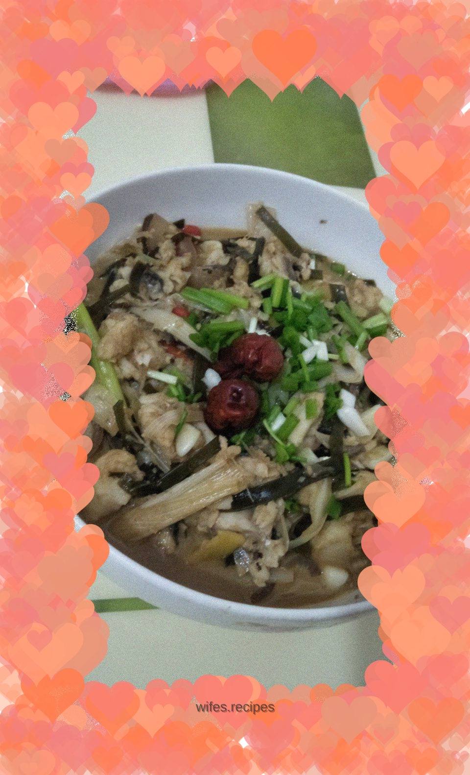 Boiled fish with kelp