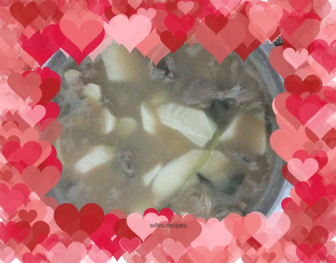 Braised duck soup with bamboo shoots