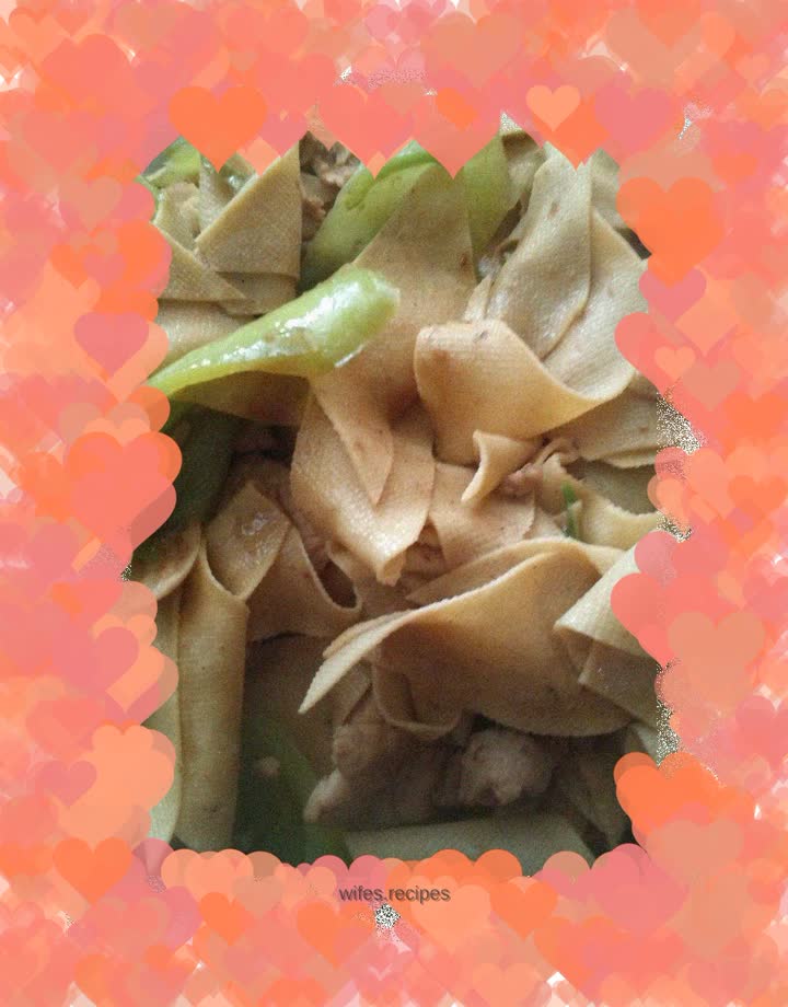 Dried tofu with hot pepper