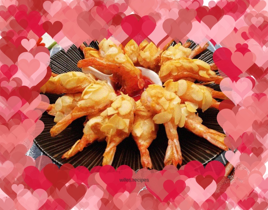 New Year’s Eve Dinner and New Year Dishes (16) The restaurant sells 10 pieces of almond prawns for 88 yuan. It only costs 2 yuan to make them yourself