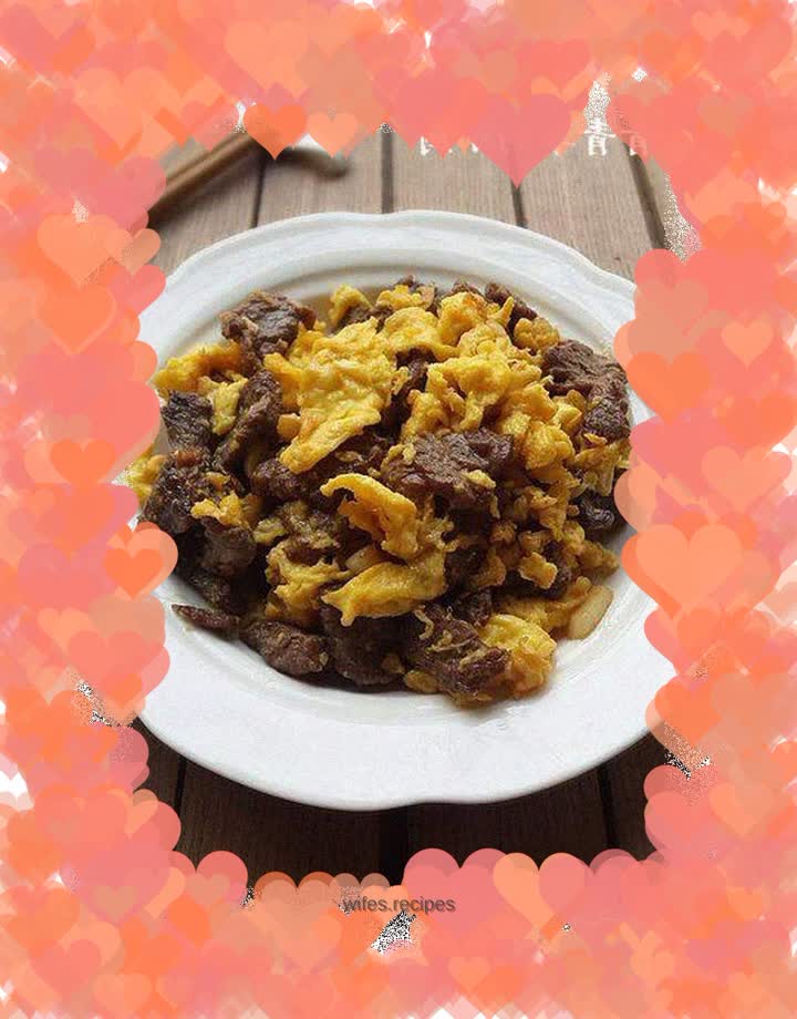 Beef with smooth egg