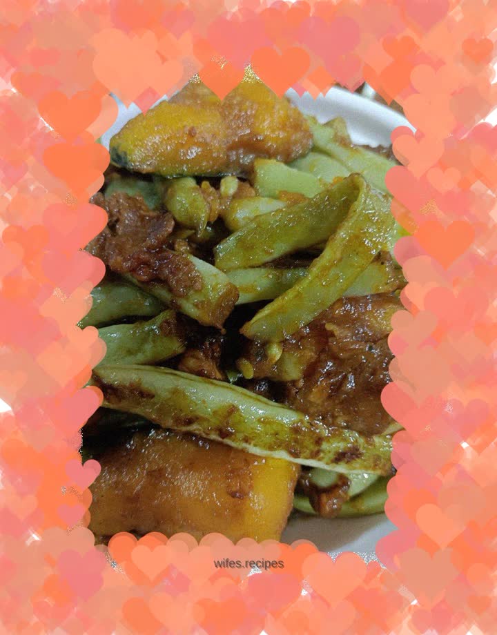 Chestnut and Pumpkin Stewed Beans