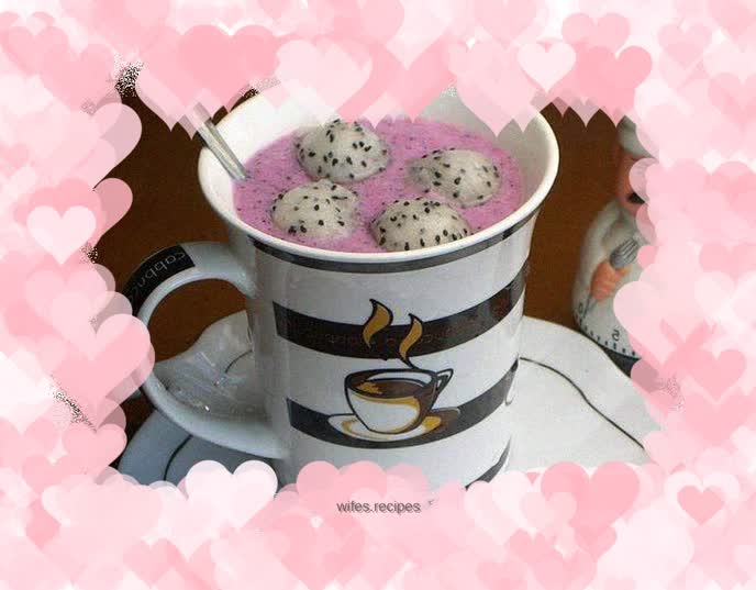 An iced drink that’s cold but not freezing: Dragon Crossing the River