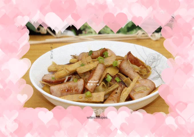 Fried ham with bamboo shoots