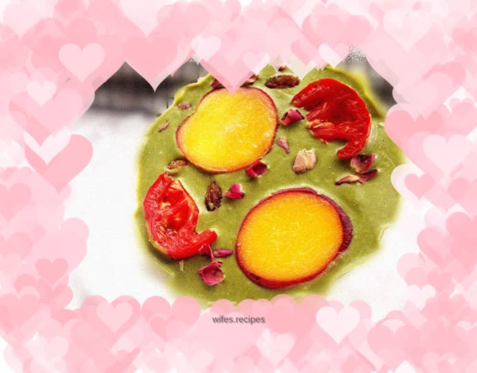 Chocolate fruit slices