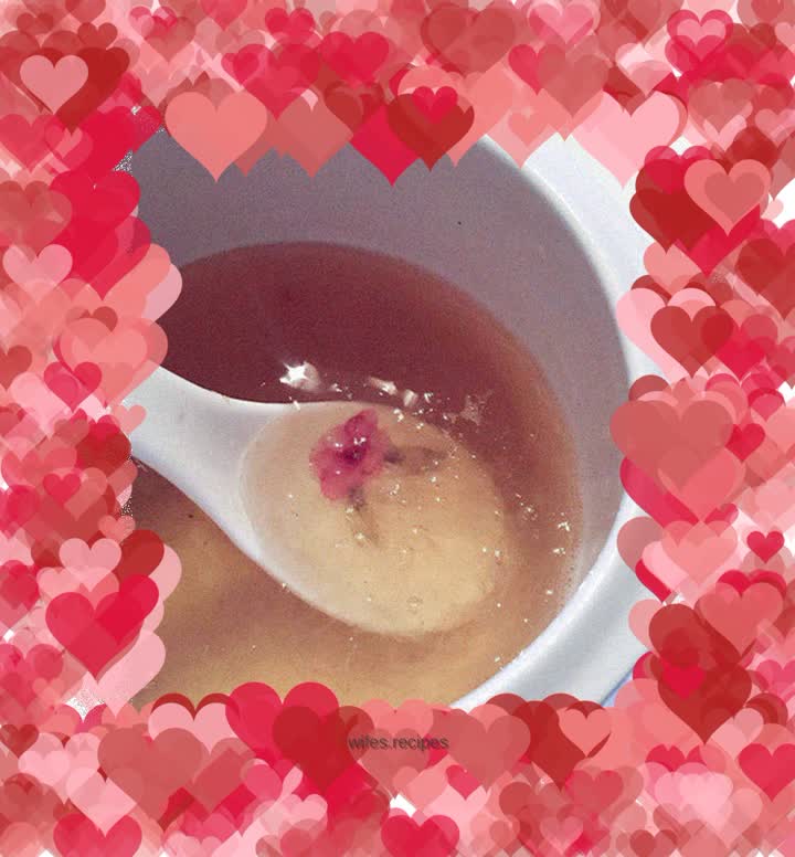 Stewed Bird's Nest with Rock Sugar and Red Dates