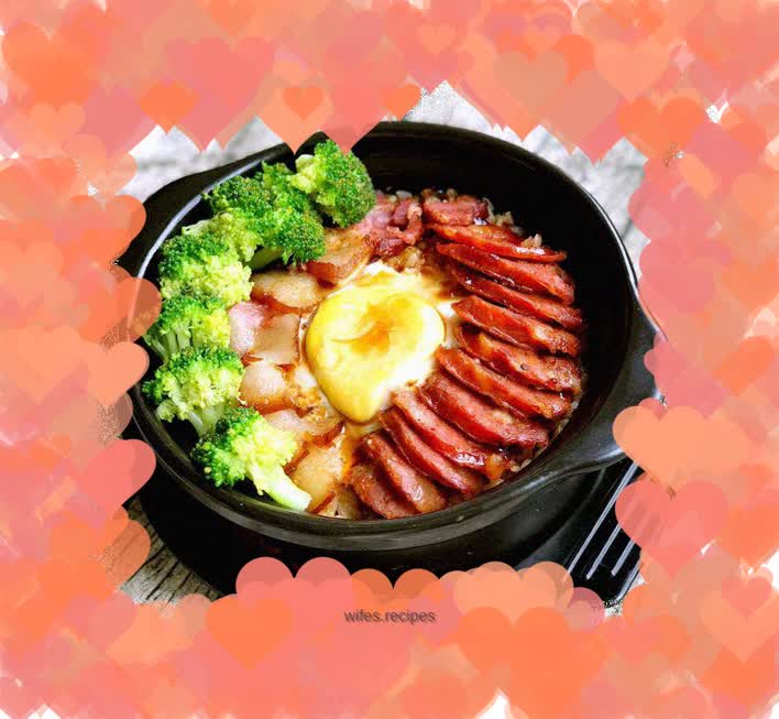 Cured Meat Claypot Rice