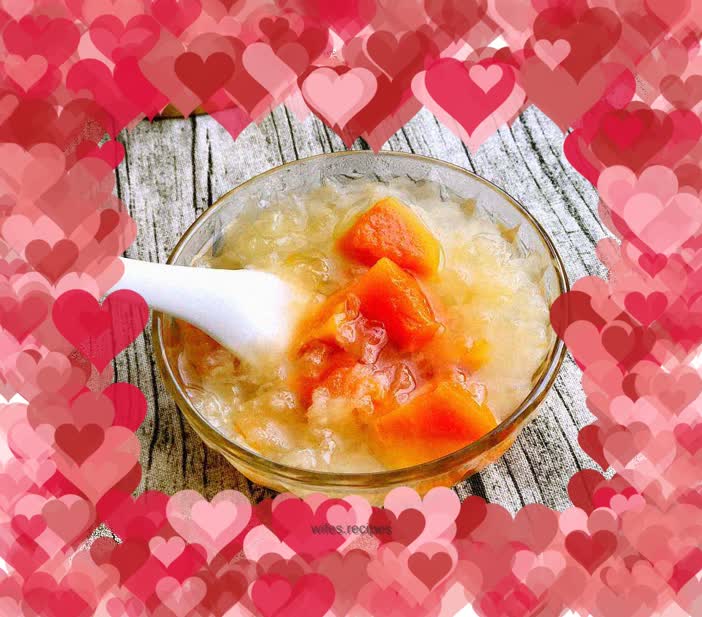 Papaya and Tremella Beauty Soup