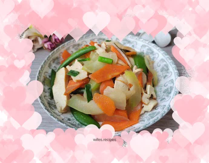 Stir-fried dried tofu with carrots and cabbage