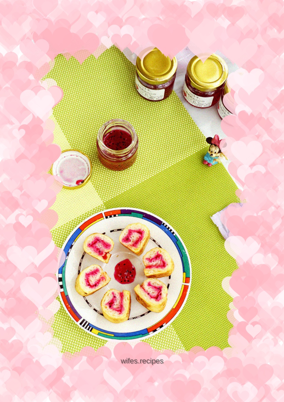 Dragon Fruit Jam Toast Roll