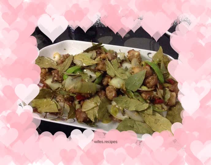 Crispy bone short ribs with bay leaves