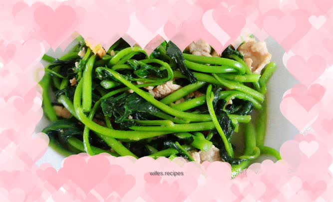 Stir-fried Pork Slices with Fungus and Vegetables