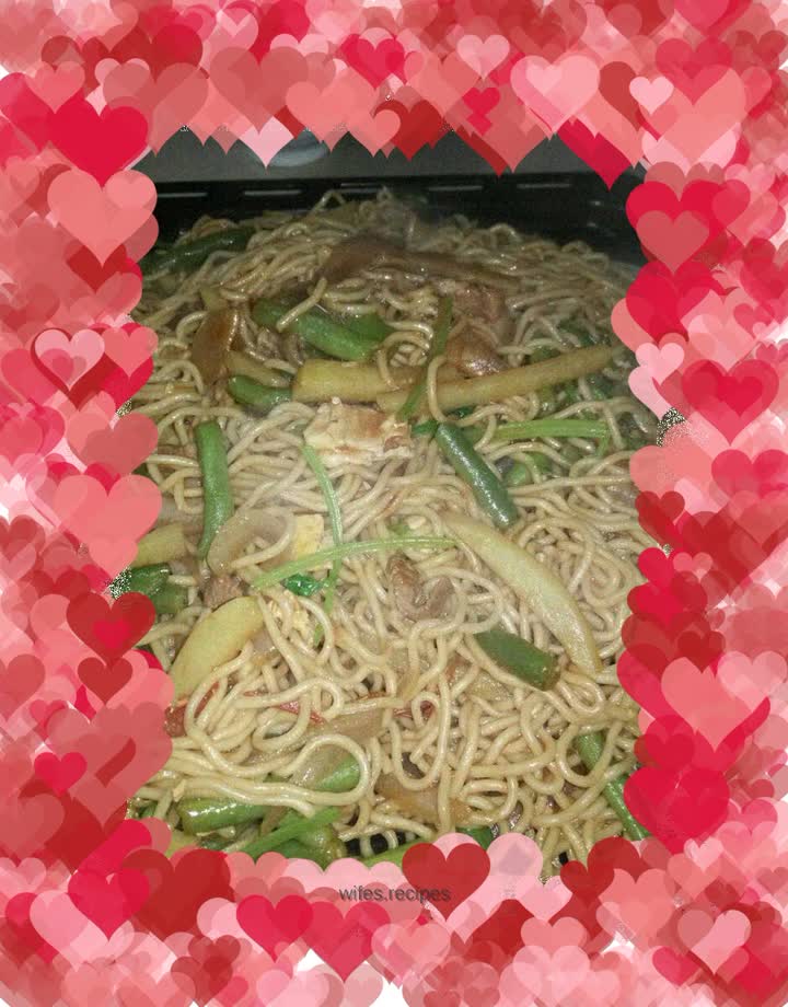 Braised Bean Noodles