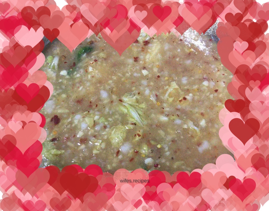 It doesn’t look pretty enough--[less spicy version--Korean spicy cabbage]