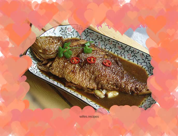 Home-cooked yellow croaker