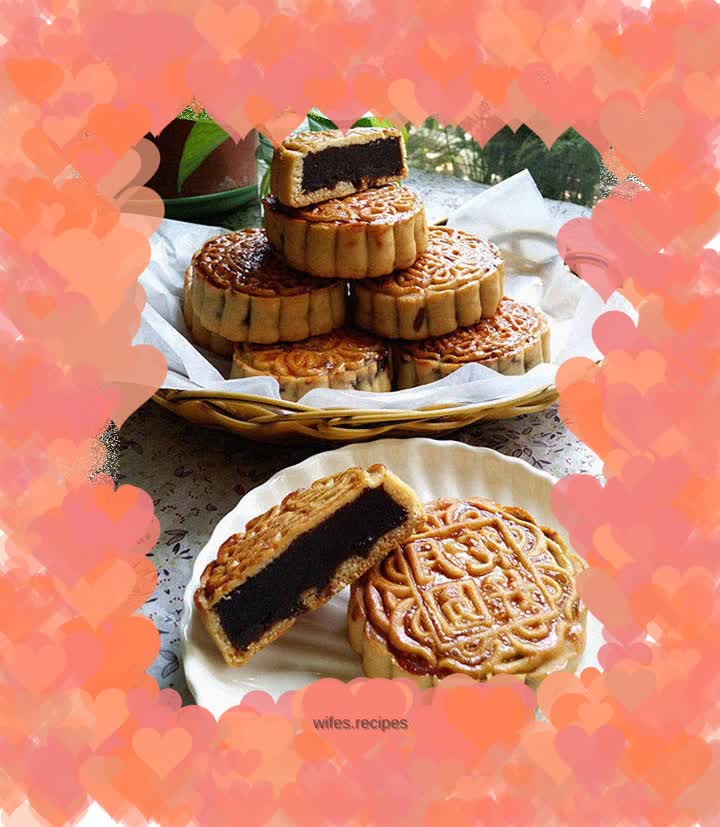 Cantonese style bean paste mooncake