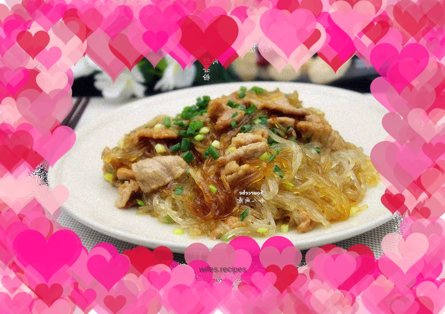 Lean meat fried potato noodles