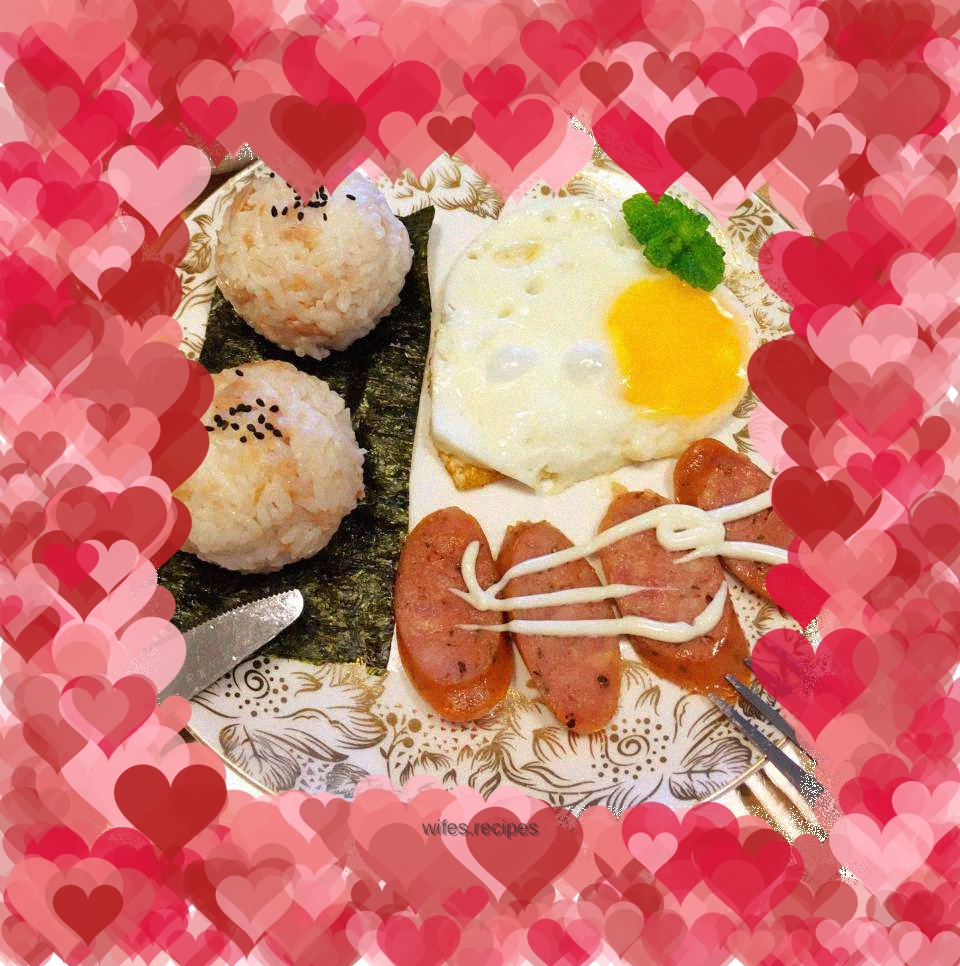 Breakfast: Tuna rice ball, omelette and sausage combination