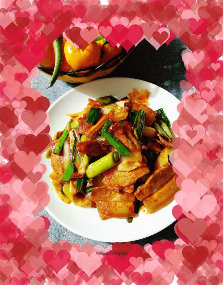 Twice-cooked pork with garlic sprouts