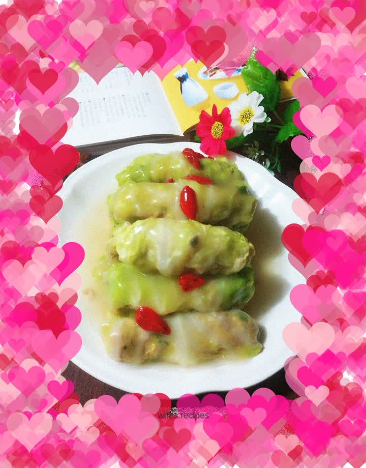 Cabbage rolled meat