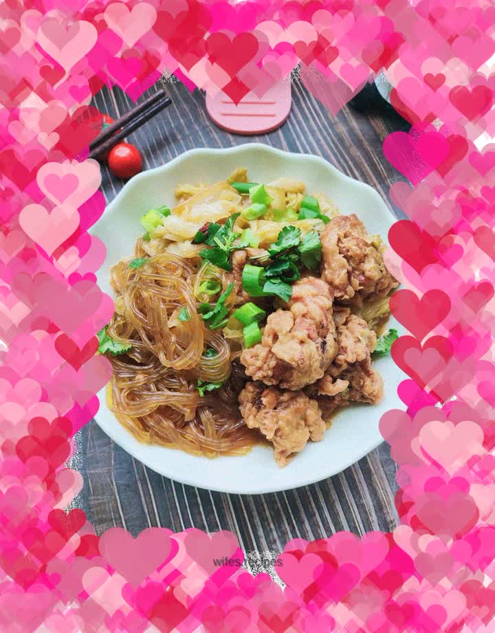 Chicken nuggets and cabbage stewed vermicelli