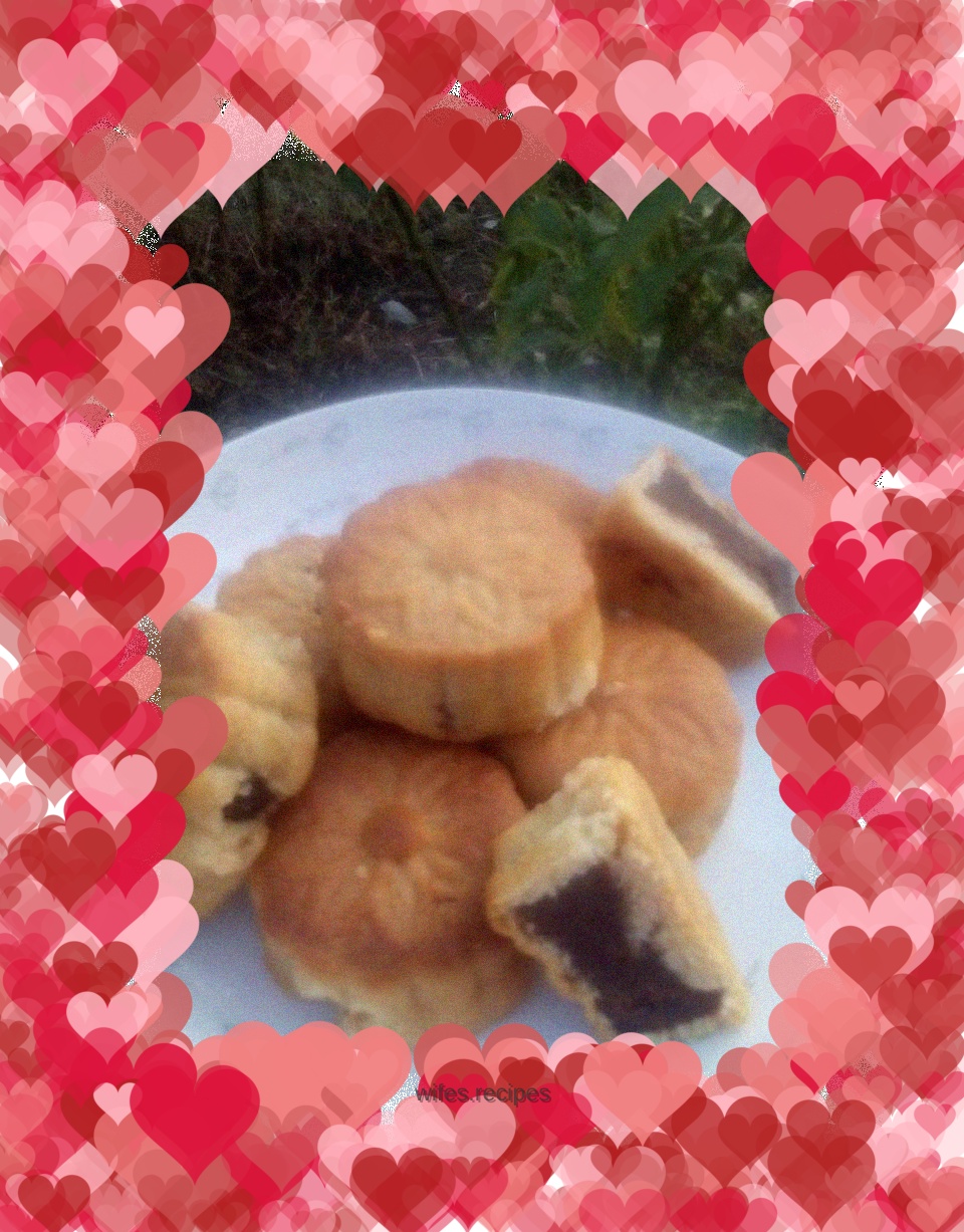 Lemon-flavored bean paste mooncake