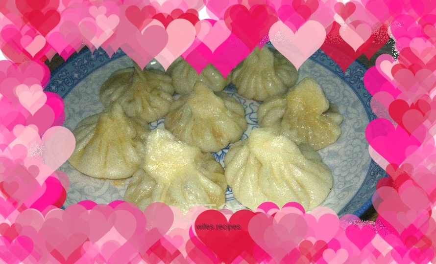 Green pepper and pork fried buns