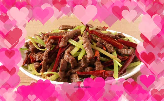 Stir-fried shredded beef