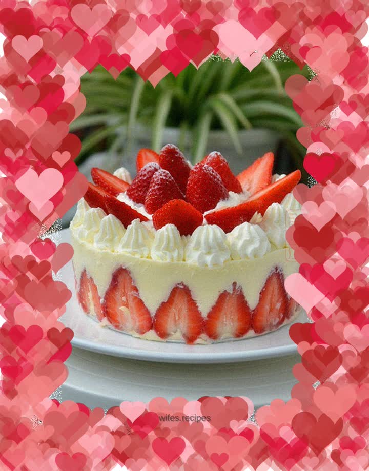 Strawberry mousse cake