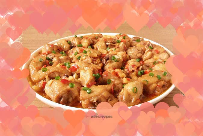 Smooth steamed chicken wings