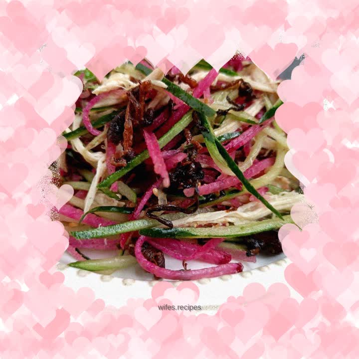 Shredded Pork Chicken Breast Mixed with Seasonal Vegetables